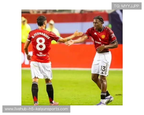 曼联年轻小将外租洛桑，表现引发高层关注